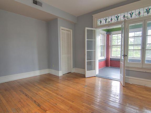 5th image of 3842 De Tonty St APT 3E