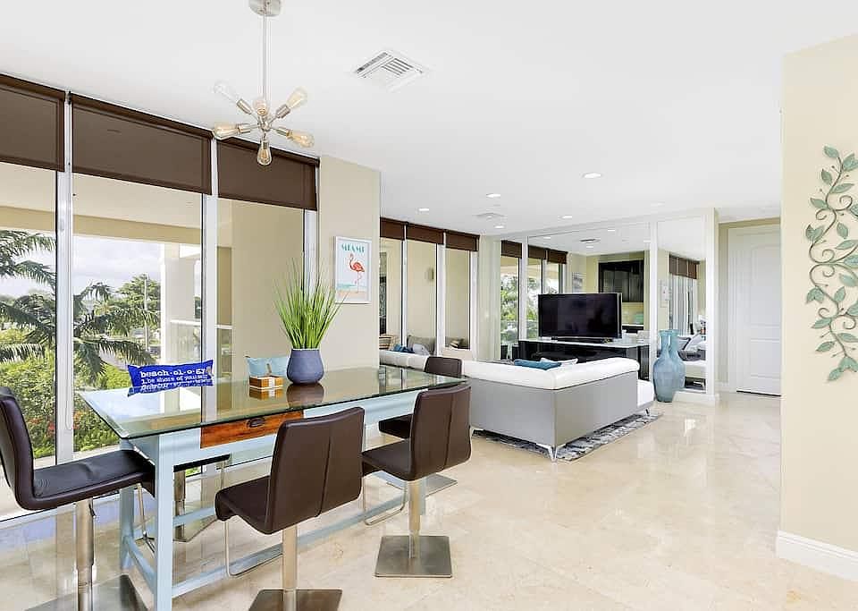 1st image of 4520 El Mar Dr #9