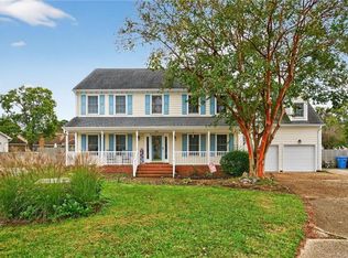 909 Paddington Ct, Chesapeake, VA 23322