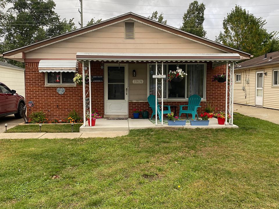 1st image of 33636 Beechwood St