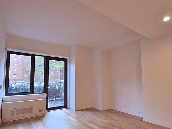 3rd image of 1802 Ocean Ave #1B