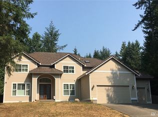 8313 Landing Ln, Port Orchard, WA 98367