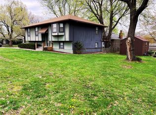 10 Hi View Ridge Dr, Archie, MO 64725