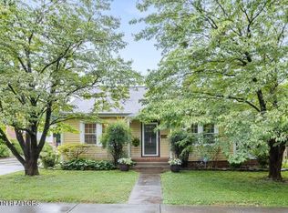 214 Broad St, Sweetwater, TN 37874