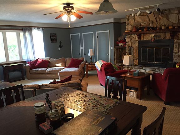 5th image of 2814 Wendell Ave