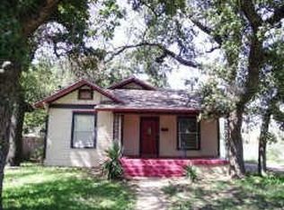 711 E 21st St, Cisco, TX 76437