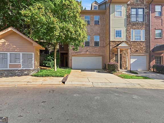 2nd image of 1431 Ashford Creek Cir NE