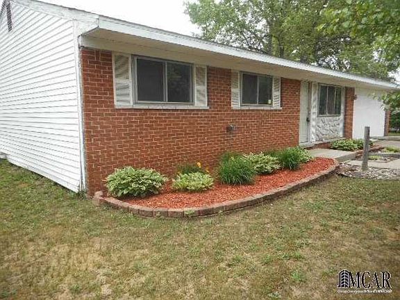 3rd image of 7473 Nottingham Dr