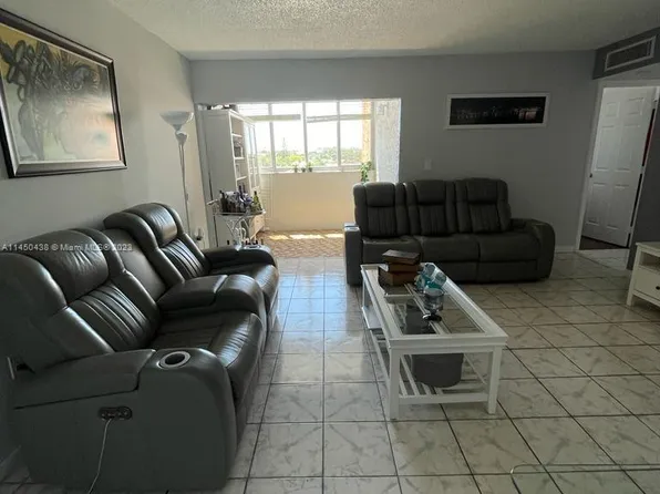 750 NW 43rd Ave APT 510, Miami, FL 33126