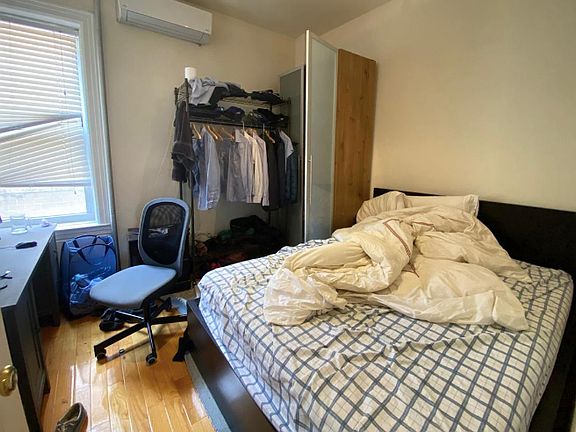 4th image of 180 Lexington Ave #3AA