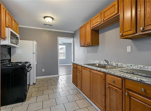 2nd image of 6234 Saint Anthony Ave