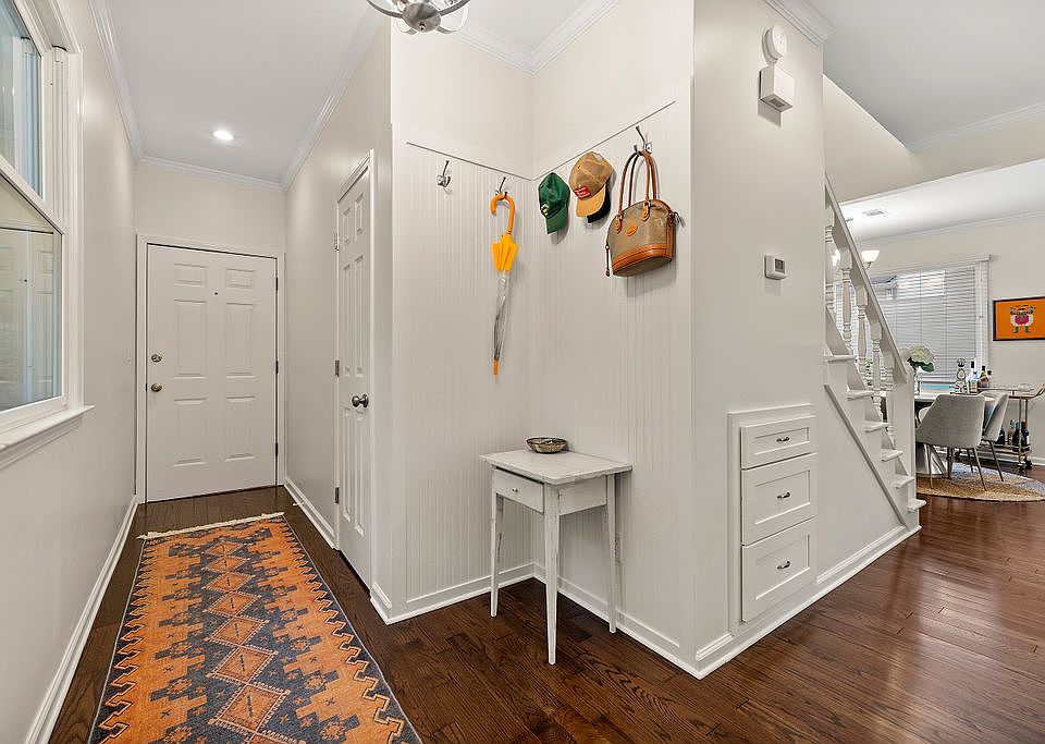 Entry way
