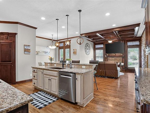 5th image of 16805 Bluejacket St