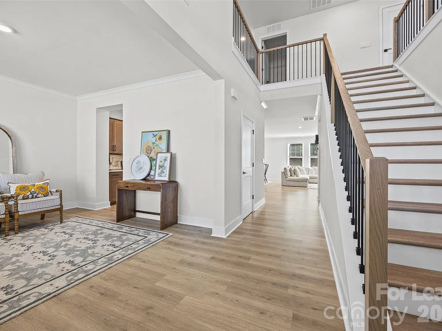 4 bed, 3.0 bath, 3243 sqft, $3,495 — Photo 4