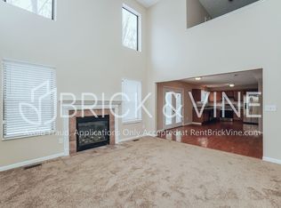 6987 Weurful Dr, Canal Winchester, OH 43110