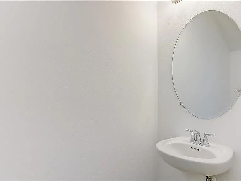8449 Lunar Skye St — Photo 31