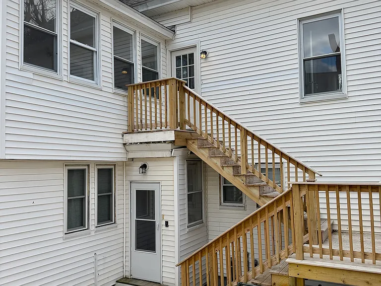 57-59 Cottage St #2 — Photo 12