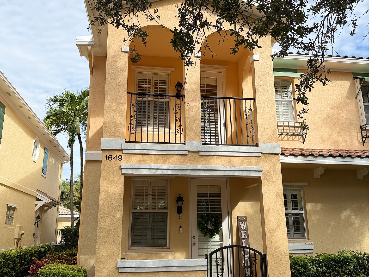 3 bed, 1830 sqft, $4,100 — Photo 1