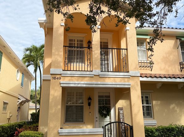 1649 Jeaga Dr