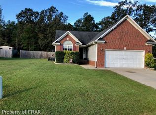 150 Wildwood Dr, Raeford, NC 28376