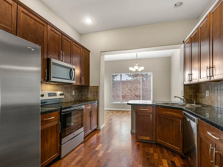 11830 E Fair Ave — Photo 7