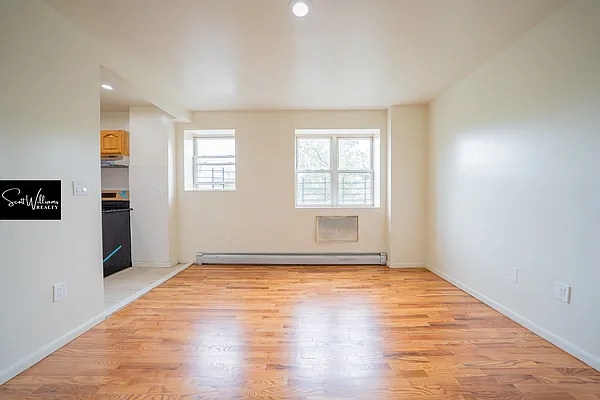 Rented by Scott Williams Realty LLC | media 35