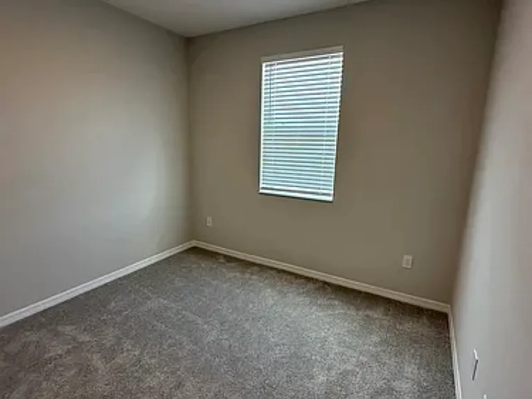 15965 Grafton Way — Photo 38