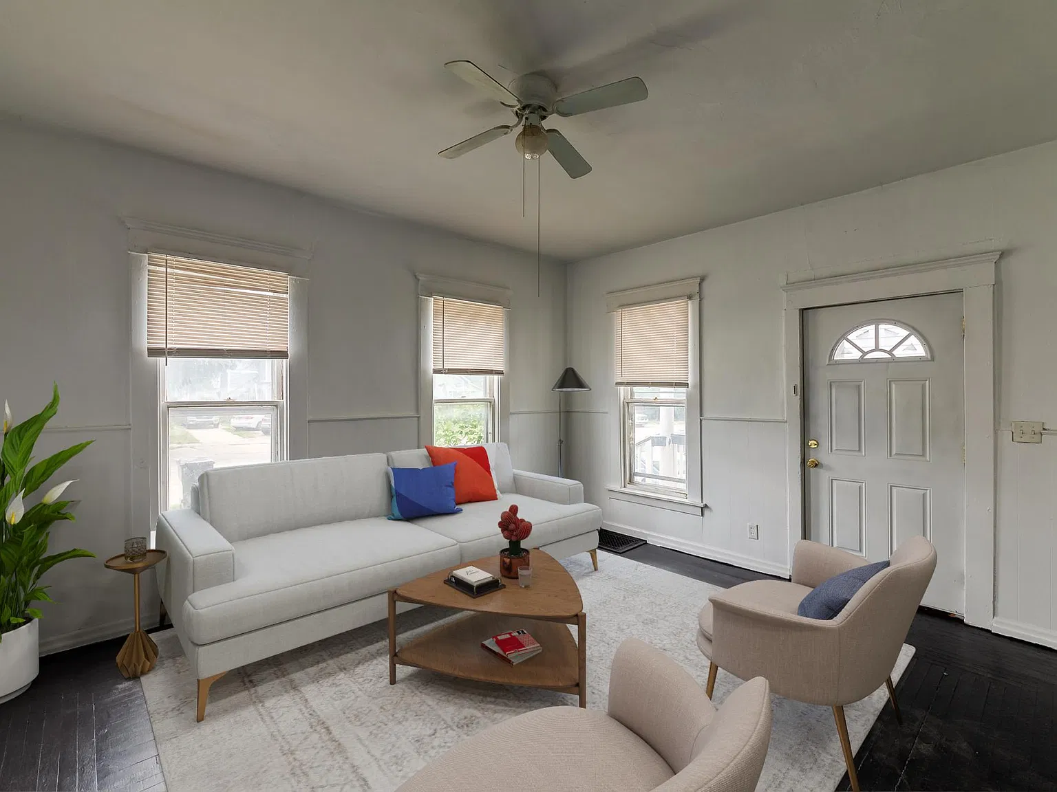 3 bed, 1440 sqft, $1,300 — Photo 2