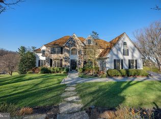 419 Pugh Rd, Wayne, PA 19087