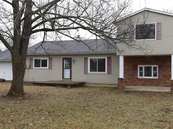 602 W Crescent Dr, Franklin, OH 45005