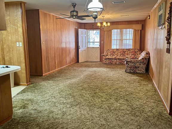5th image of 301 Lagonda Rd