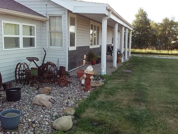 2nd image of 18515 State Highway 5
