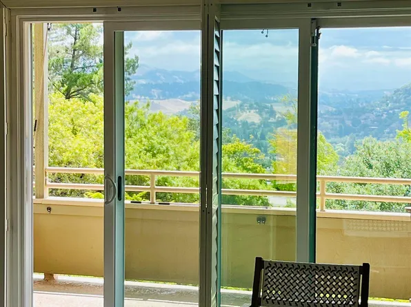 2409 Golden Rain Rd APT 1, Walnut Creek, CA 94595