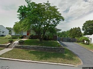 148 Turner Ave, Cranston, RI 02920