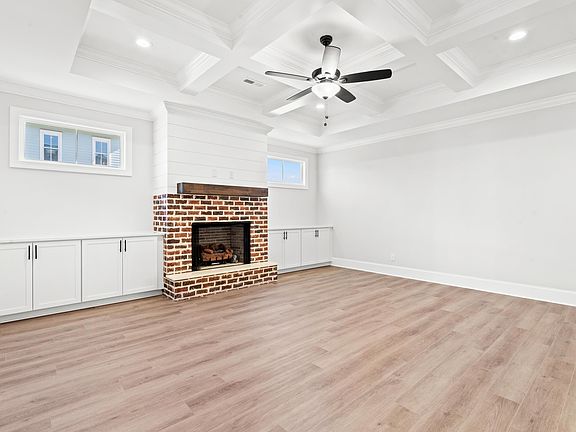 3rd image of 792 Crystal Water Way