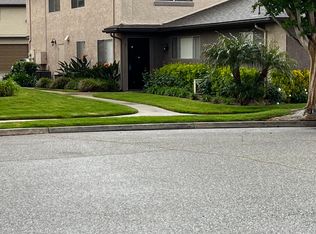 2082 N Calle La Sombra #3, Simi Valley, CA 93063