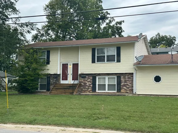 841 Boone St, Troy, MO 63379