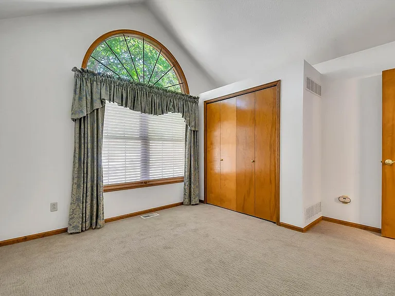 4834 W 93rd Ave — Photo 16