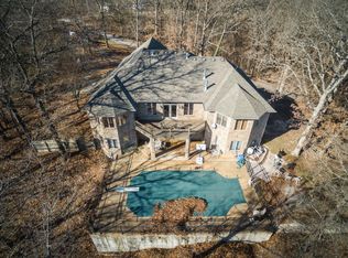 1004 S Carrington Dr, Nixa, MO 65714