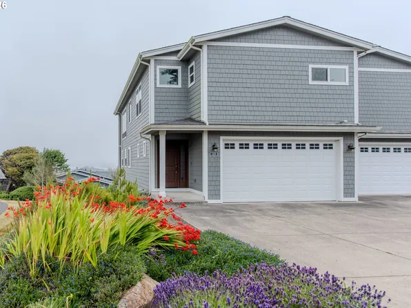 1133 SW 12th St, Newport, OR 97365