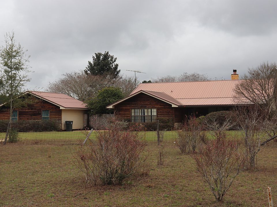 1st image of 4701 Thoroughbred Dr