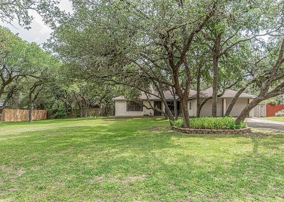 1st image of 315 Foxglove Dr