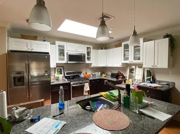 286-1 Main St, Woburn, MA 01801
