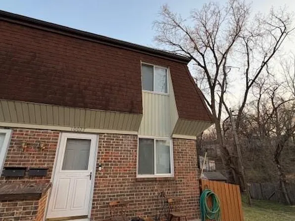 10027 W 52nd St, Merriam, KS 66203