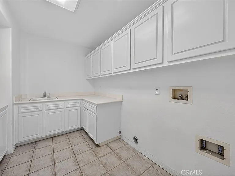 6 Westchester Ct — Photo 38