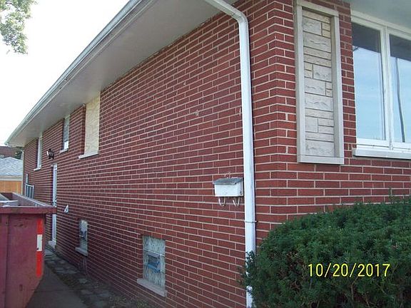 3rd image of 411 156th St