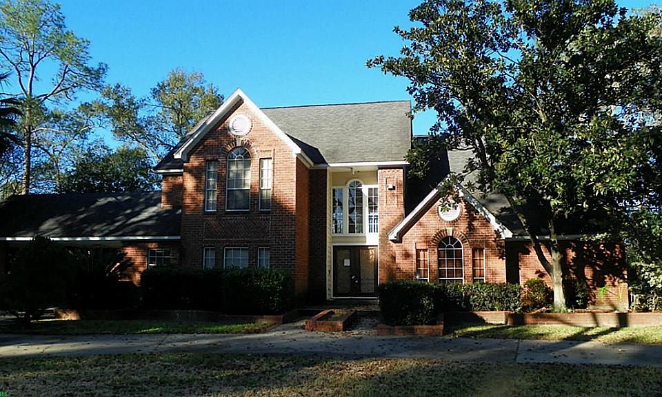 1st image of 10014 Albury Park Ln