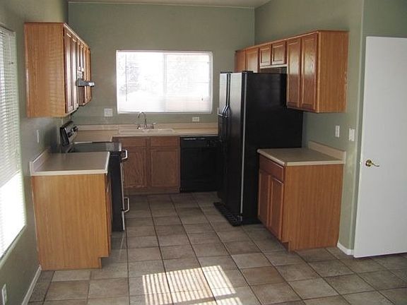 Kitchen_large
