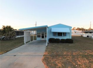 36947 Grace Ave, Zephyrhills, FL 33542