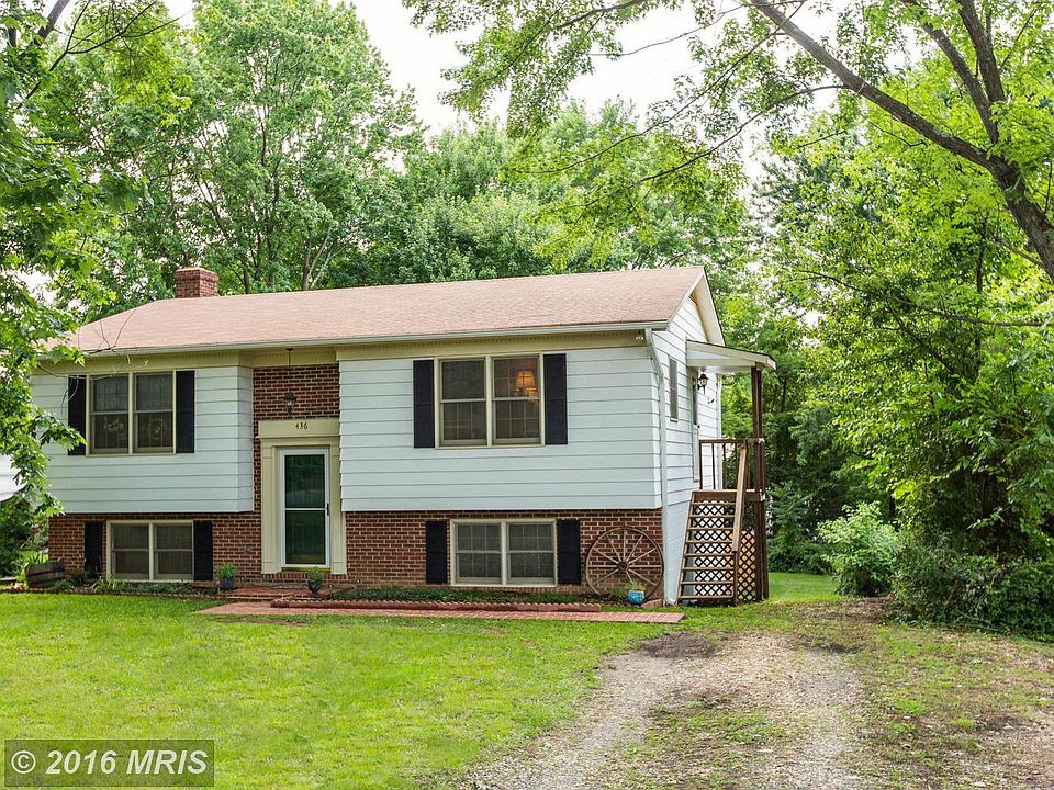 1st image of 436 Lexington Ct